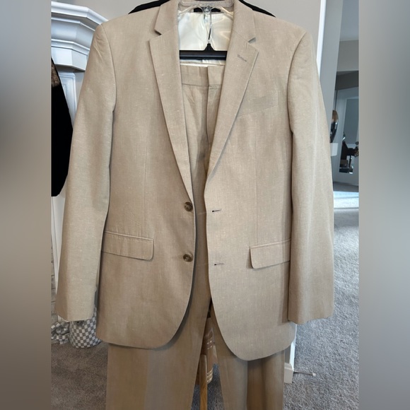 Kenneth Cole Linen Suit